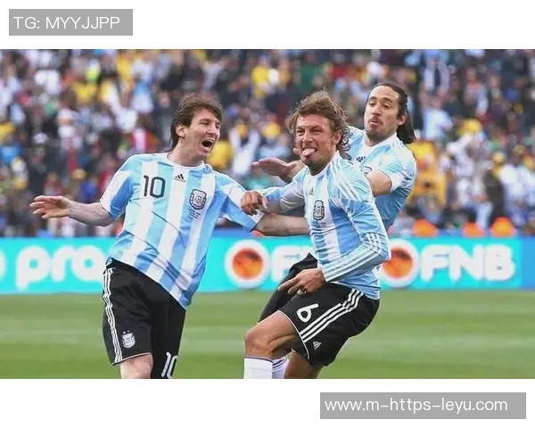 回顾80年代荷兰足球明星的辉煌岁月与传奇故事